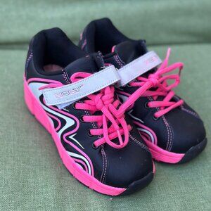 Holy Kids Helly Sneakers Sz 2-3 (210 mm)